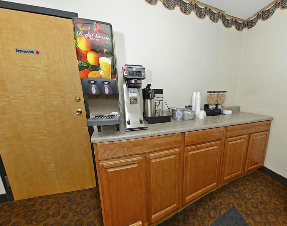 America'S Best Value Inn Statesville Exterior foto
